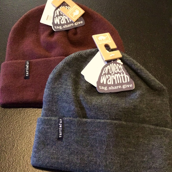 Turtle Fur Accessories - Turtle Fur Explorer Knit Beanies in Burgundy and Gray- Set of 2 NEW WITH TAGS